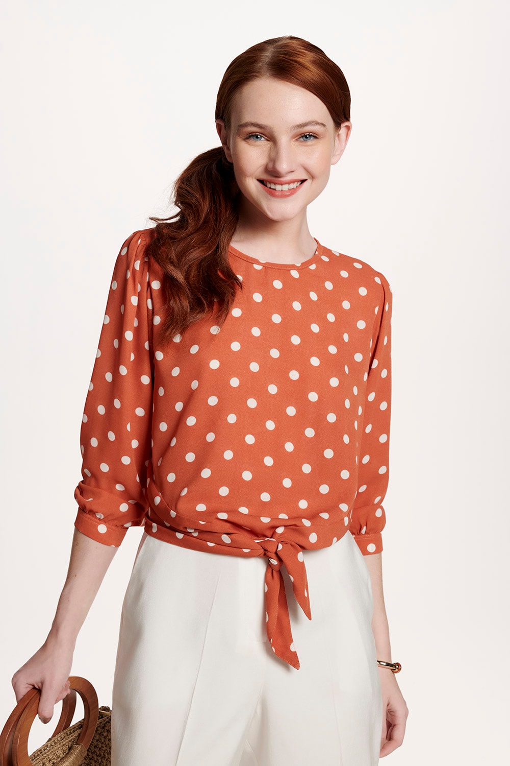 381157