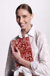VERMELHO