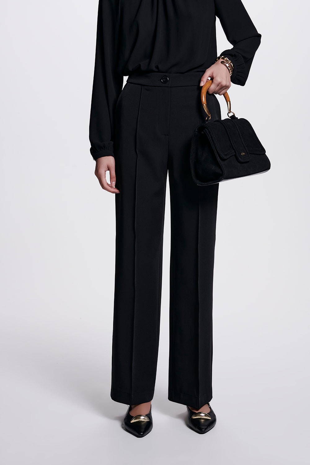 CALÇA COM NERVURA TECIDO PRADA - PRETO