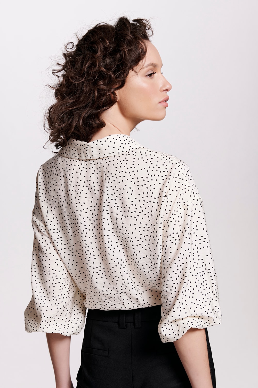 CAMISA COM MANGA 7/8 - OFF WHITE CAMISA COM MANGA 7/8 - OFF WHITE