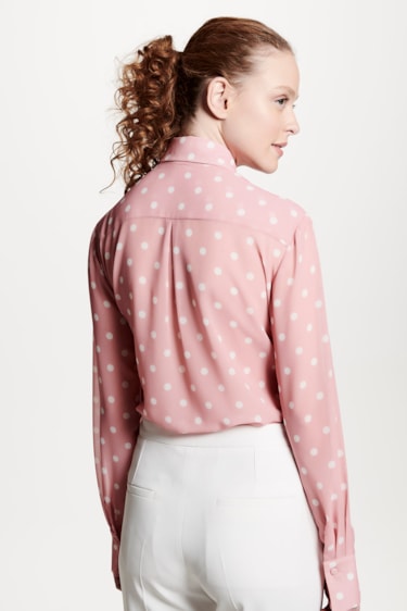 390589-4